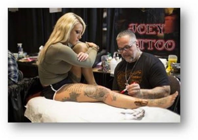 Incredible selftaught tattoo artist opens studio hires his whole family