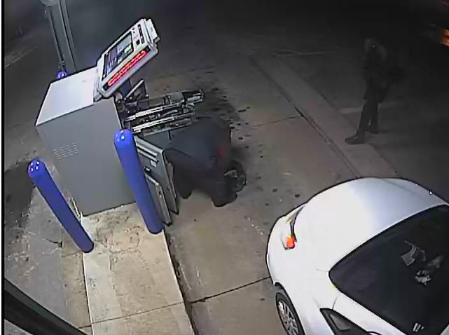 atm technician robbed at gunpoint